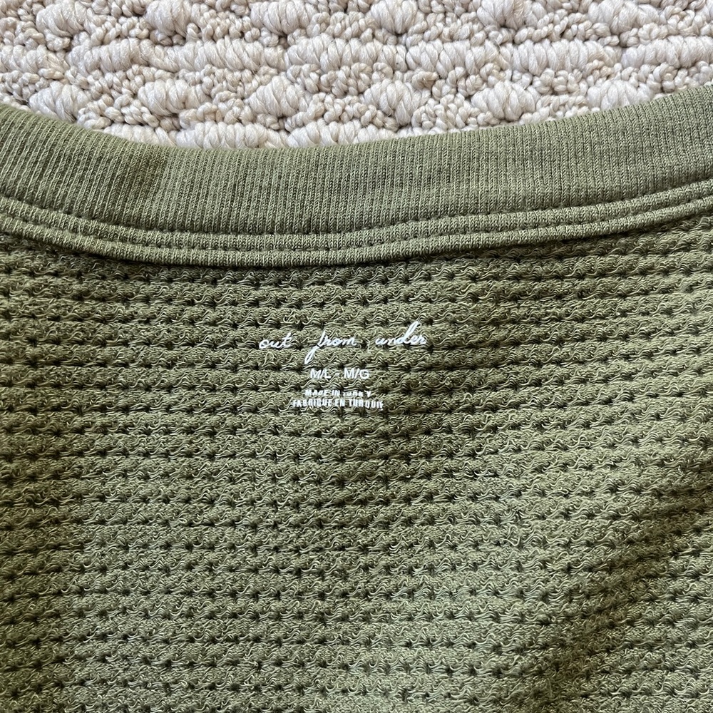 Urban Outfitters Green Tie Front Crop Tank Top - Picture 4 of 4